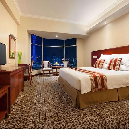 Ramada By Wyndham Pearl Guangzhou-Canton Fair Free Shuttle Bus Exterior photo