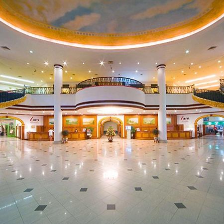 Ramada By Wyndham Pearl Guangzhou-Canton Fair Free Shuttle Bus Exterior photo