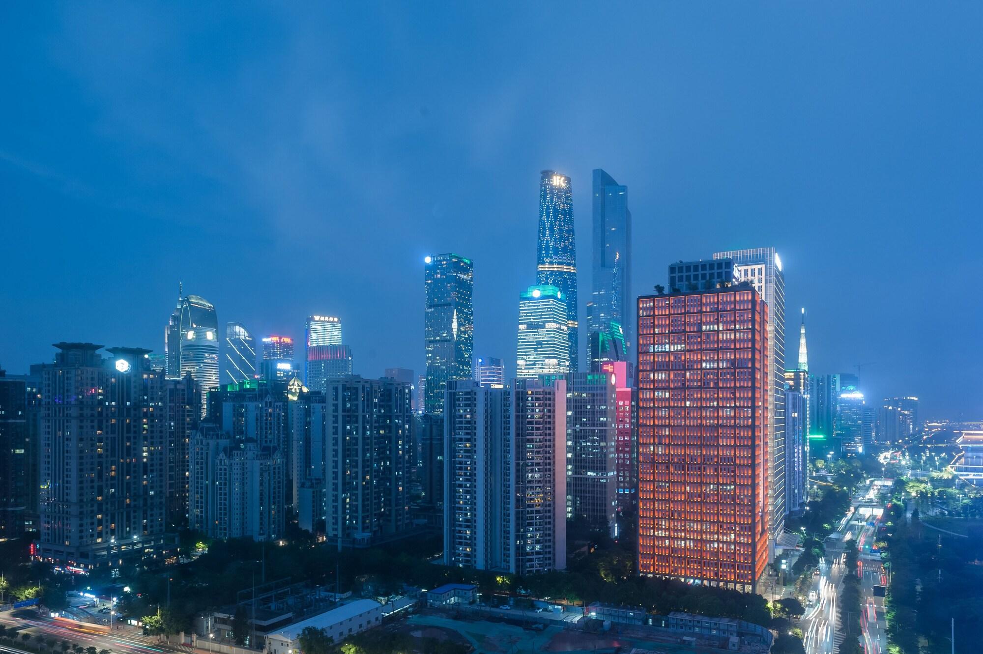 Ramada By Wyndham Pearl Guangzhou-Canton Fair Free Shuttle Bus Exterior photo
