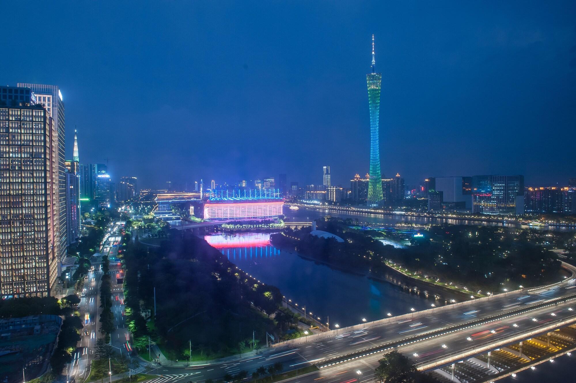 Ramada By Wyndham Pearl Guangzhou-Canton Fair Free Shuttle Bus Exterior photo