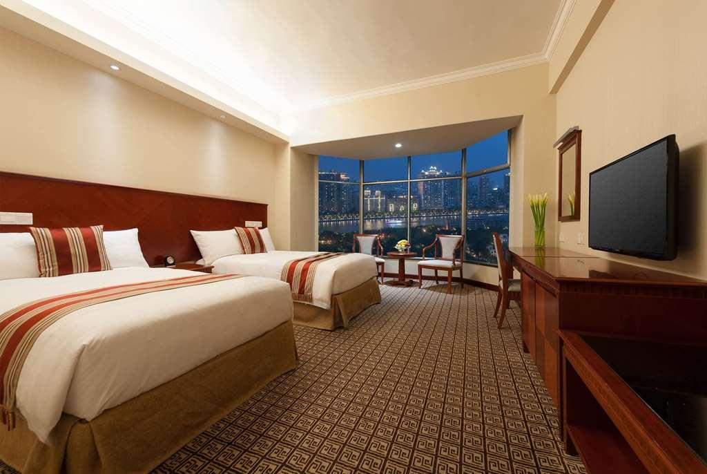 Ramada By Wyndham Pearl Guangzhou-Canton Fair Free Shuttle Bus Room photo