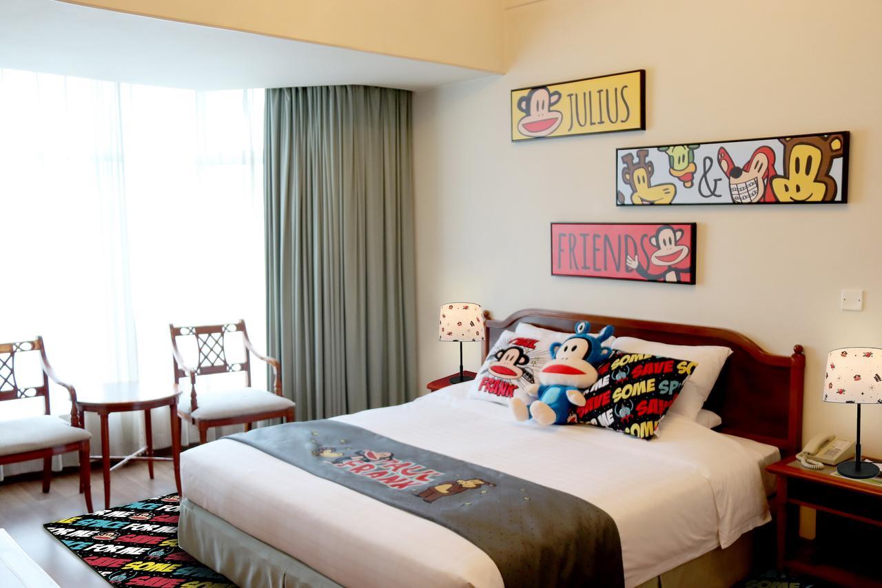 Ramada By Wyndham Pearl Guangzhou-Canton Fair Free Shuttle Bus Exterior photo
